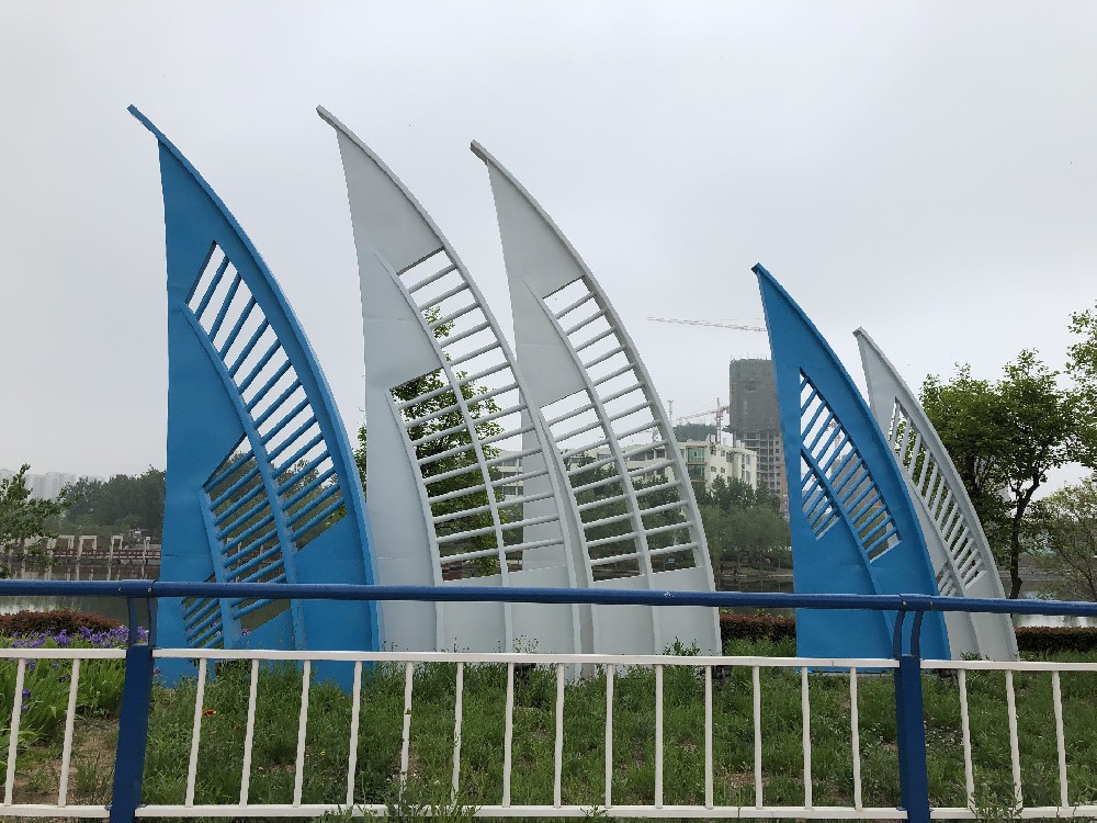 城市景觀美化維護新選擇：醇酸磁漆的卓越表現與晨虹優(yōu)勢