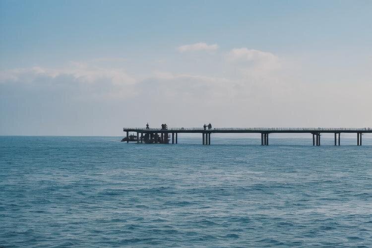 海洋守護者：晨虹醇酸調和漆，為海洋環境維護量身打造