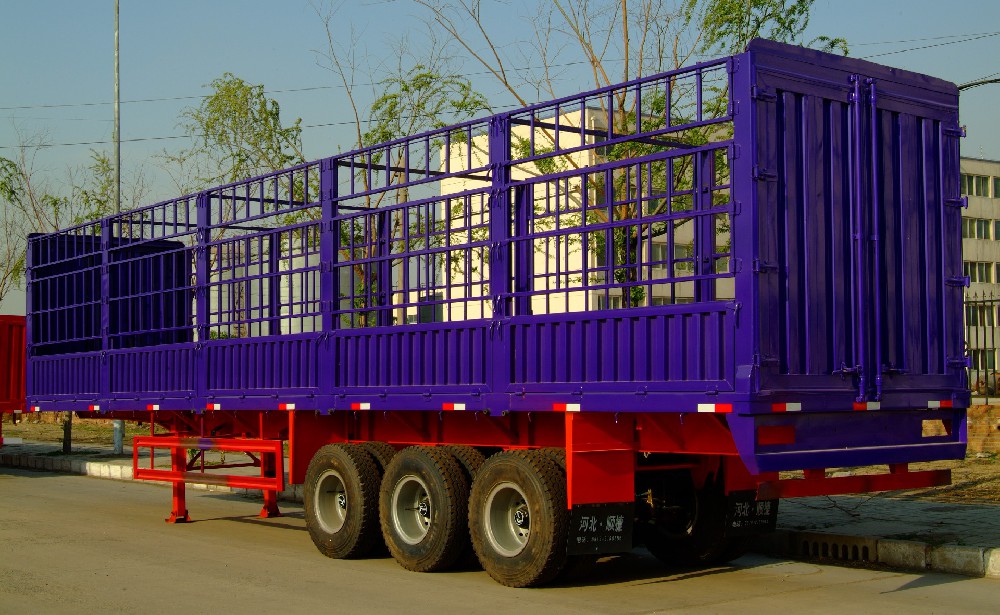 鐵質表面的煥新之選：晨虹醇酸專用汽車漆展現卓越保護力